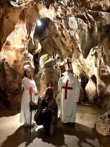 Mikuláš v Mladečských jeskyních, 5. 12. 2025